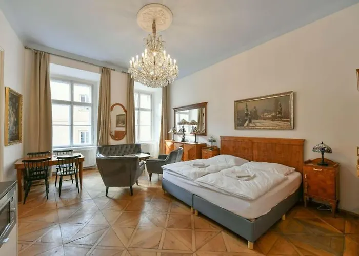 4 Sigle Beds Or 2 Double Beds Luxury Apartment